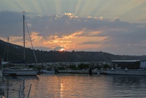 bis kato katelios 174